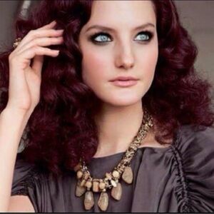 STELLA & DOT Jacqueline Statement Necklace